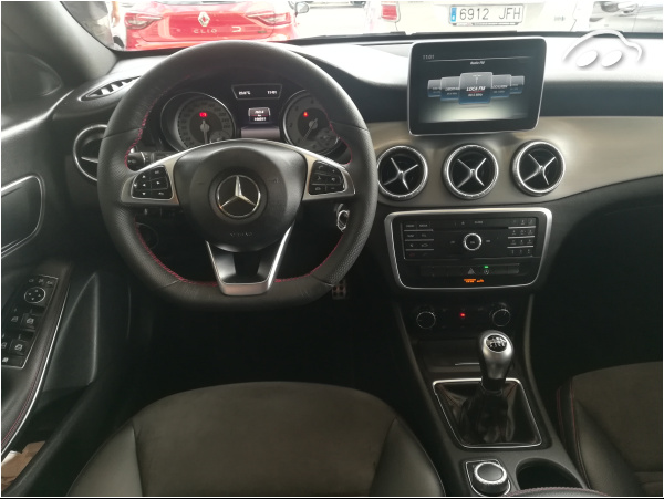 Mercedes-benz Clase CLA AMG Line Shooting Brake 4
