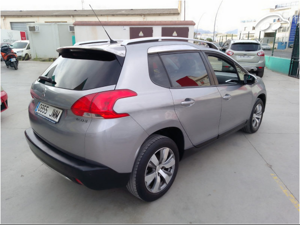 Peugeot 2008 Style 1.6 HDI  6
