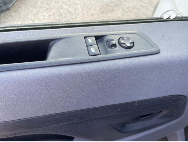 Opel Vivaro FURGON L2H2 7