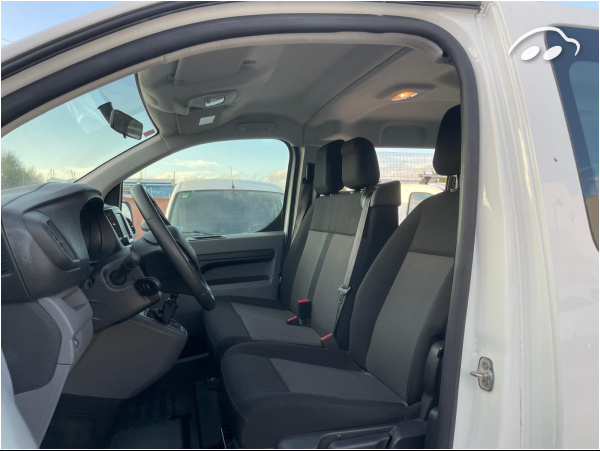 Opel Vivaro FURGON L2H2 8