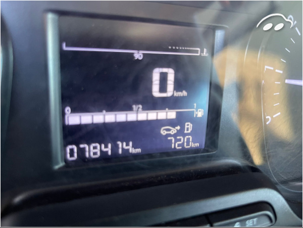 Opel Vivaro FURGON  4