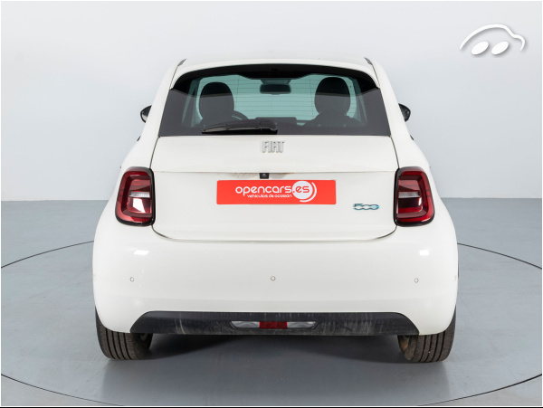 Fiat 500 e ICON 320KM 87KW 118CV 7