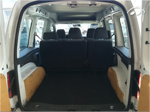 Volkswagen Caddy CARGO 8