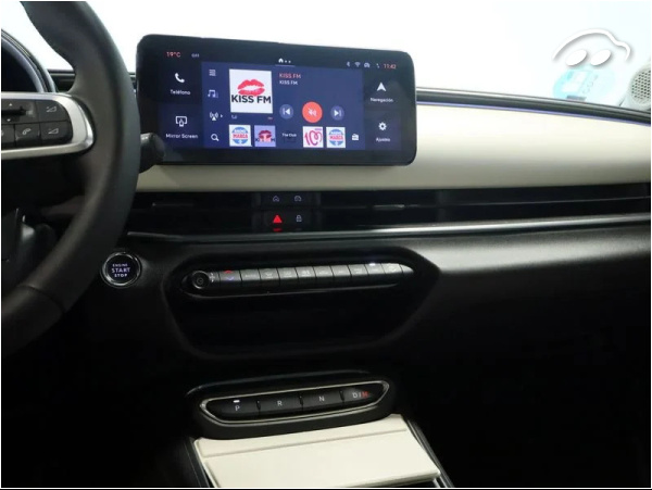 Fiat 600 1.2 MHEV DCT LA PRIMA 100CV 5P 11