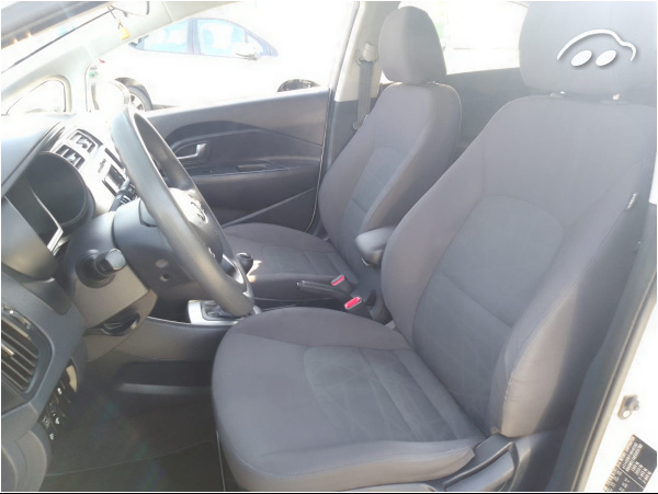 Kia Rio 1.2 8