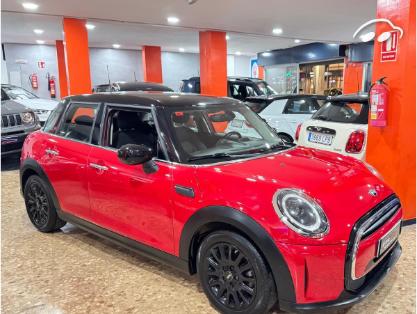 Mini Cooper 1.5 AUTOMATICO 5P 2