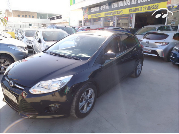 Ford Focus Titanium  2