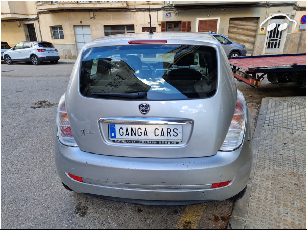 Lancia Ypsilon  5