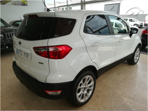 Ford Ecosport TREND 4