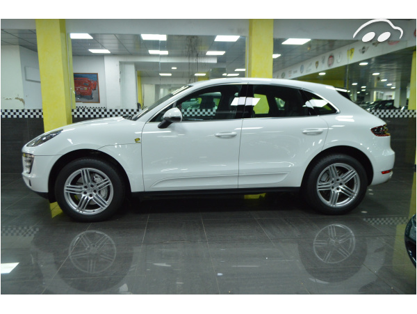 Porsche Macan S 5