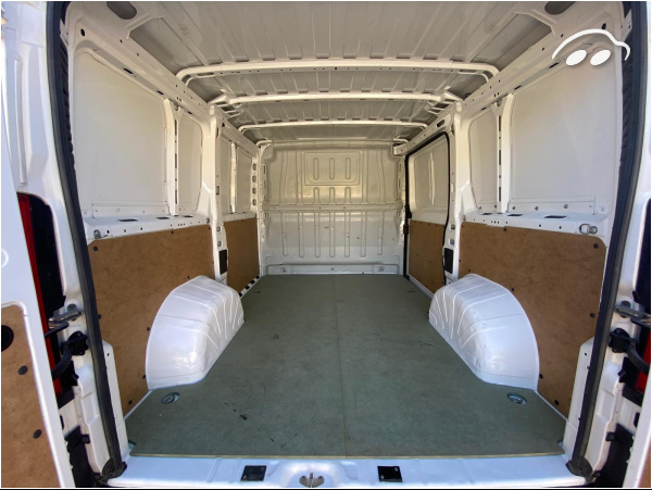 Peugeot Boxer 330 2.2 BHDI 120CV 6