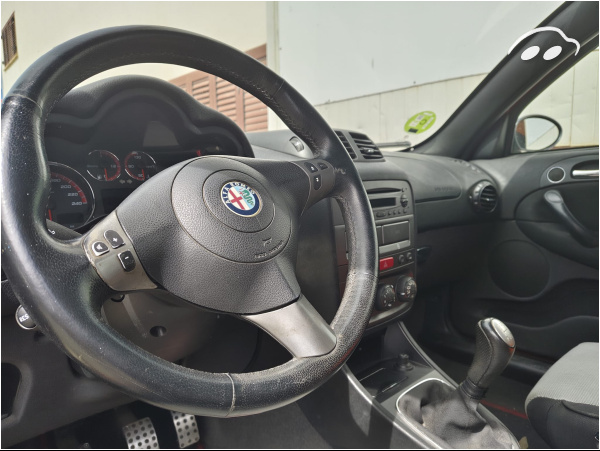 Alfa Romeo 147 1.6 9