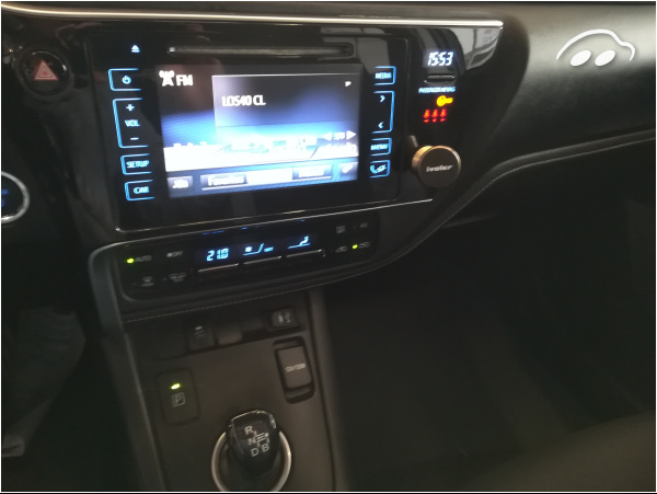 Toyota Auris 1.8 TOURING SPORT SW 8