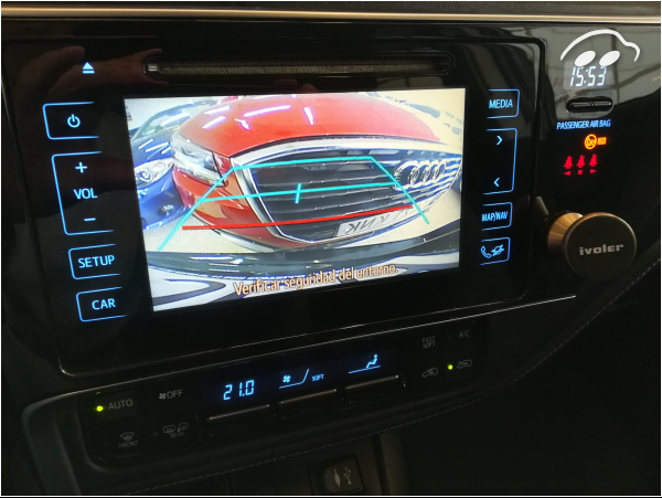 Toyota Auris 1.8 TOURING SPORT SW 9