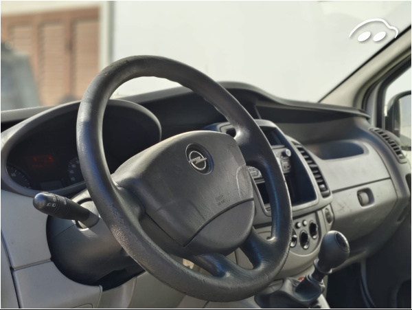 Opel Vivaro 2.0 7