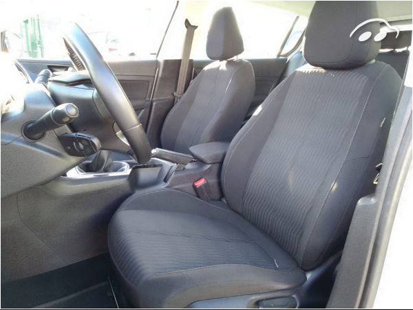 Peugeot 308 1.6 HDI Qllure 11