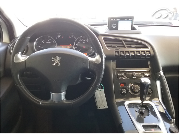 Peugeot 3008 SUV ALLURE 5