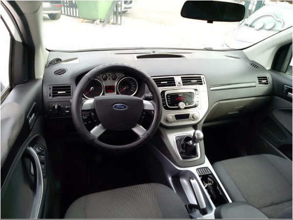 Ford Kuga Titanium 7