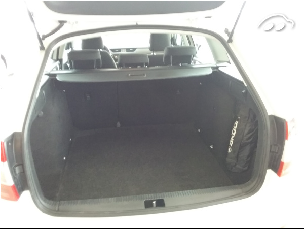 Skoda Octavia ACTIVE 8