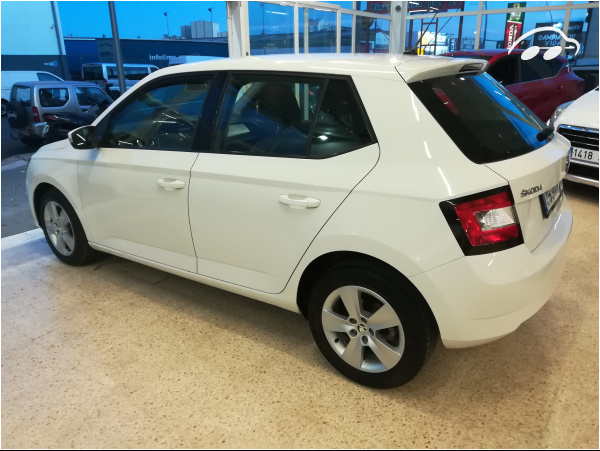 Skoda Fabia 1.0 2
