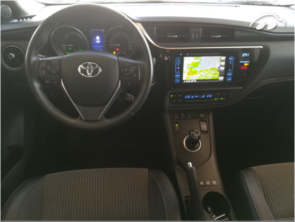 Toyota Auris 1.8 140H Hybrid ADVANCE 5