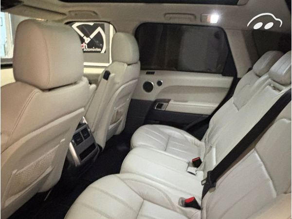 Land Rover Range Rover  7