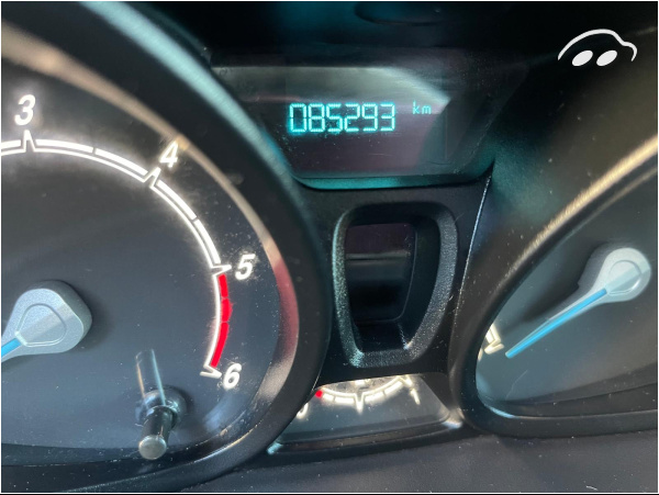 Ford Transit courier  3