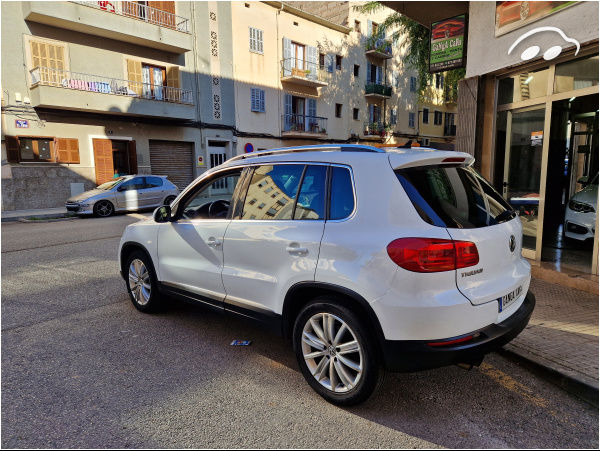 Volkswagen Tiguan Sport Sport 4