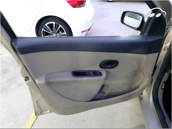 Renault Clio 1.5 DCI 9