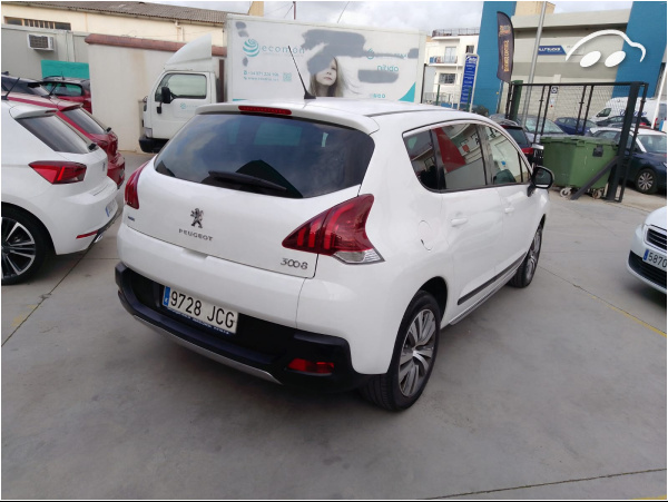 Peugeot 3008 1.6 HDI  6