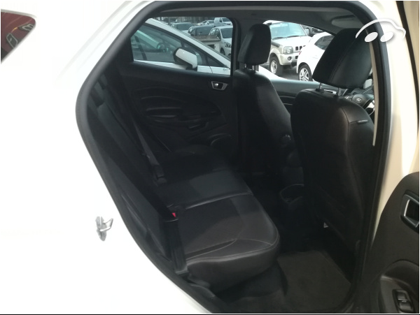 Ford Ecosport TITANIUM 7