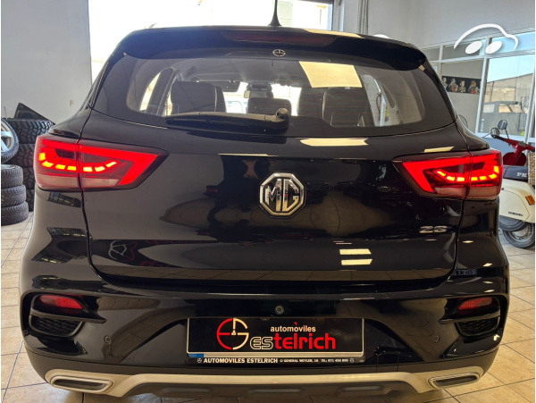 MG ZS  10