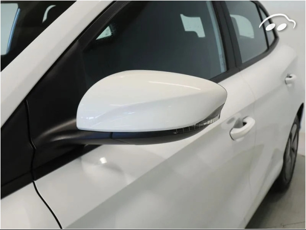 MG MG3 1.5 STANDARD 4