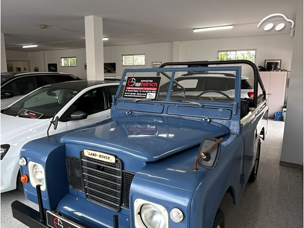 Land Rover Santana  2