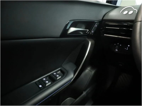 MG MG4 BEV 64 KWH LUXURY 204CV 5P 5