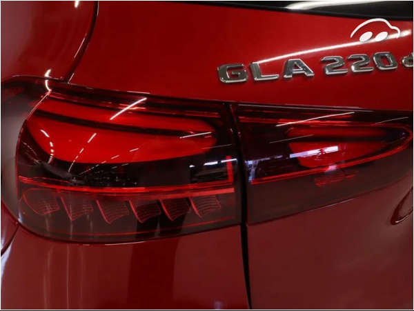 Mercedes-benz Clase GLA 220 D DCT 4MATIC 190CV 5P 10