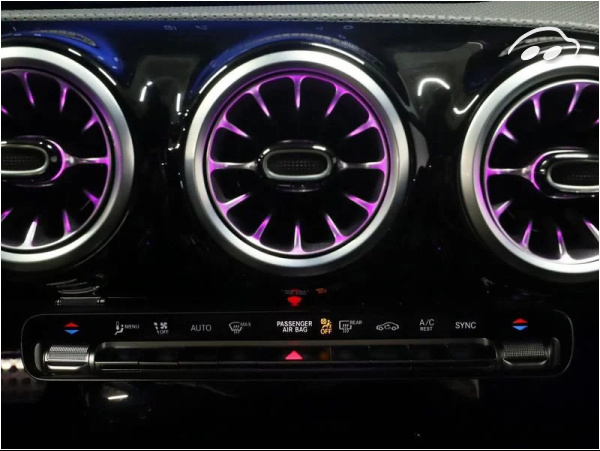 Mercedes-benz Clase A A 200 D SEDAN DCT 150CV 4P 9