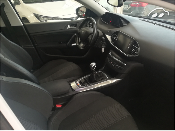 Peugeot 308 Sw 1.5 6