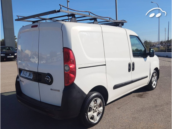 Opel Combo 1.3 Cdti  5