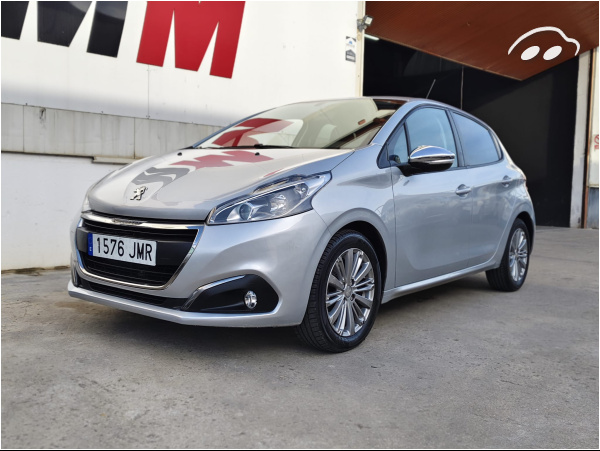 Peugeot 208 1.2 VTI 1