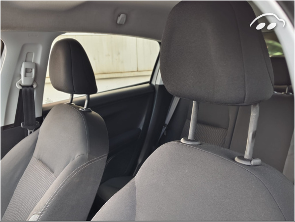 Peugeot 208 1.2 VTI 12