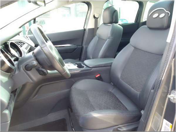 Peugeot 3008 1.6 HDI  9