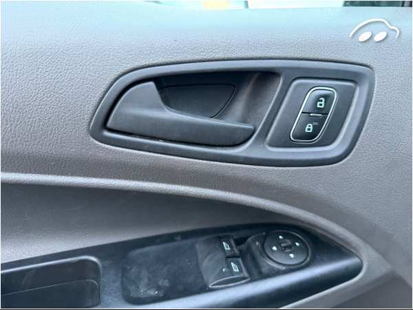 Ford Transit Connect FURGON  5