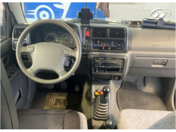 Suzuki Jimny 1.3 Hard Top 2
