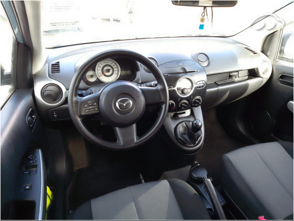 Mazda 2  1.3 Impuls 7