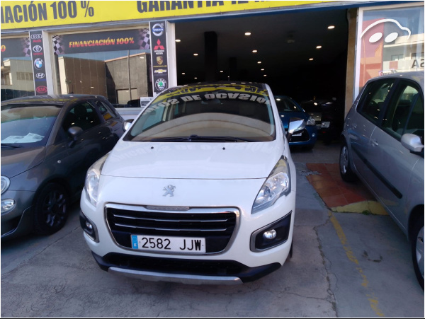 Peugeot 3008 SUV 1.6 HDI Allure 1