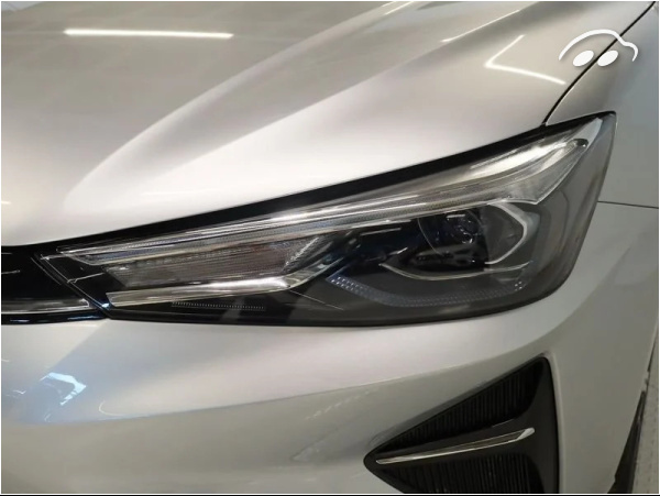 MG MG5 BEV 61KWH LONG RANGE LUXURY 156CV 5P 9