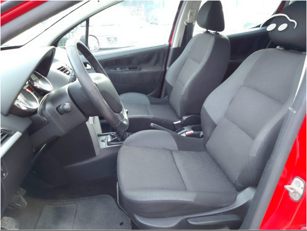 Peugeot 207 1.4 HDI  10