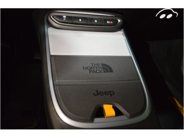 Jeep AVENGER 1.2 ehybrid 4xe 145 1