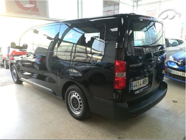 Opel Vivaro talla L 9 PL 6